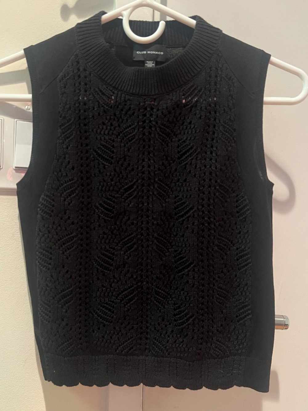Club Monaco Mixed Knit Openwork Sweater Vest Black XS Never Worn